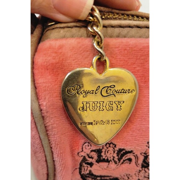 Y2K Vintage Juicy Couture Barrel Bag Purse Pink Velour Terry Cloth Chain Charms - Picture 6 of 12